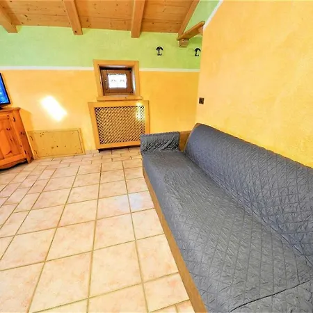 Baita Hanzel & Gretel By Livigno Accomodation Chalet Livigno