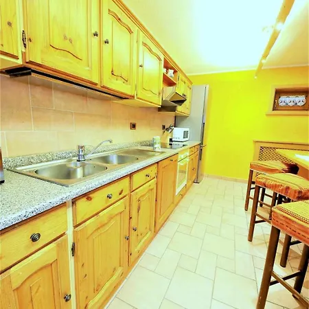 Chalet Baita Hanzel & Gretel By Livigno Accomodation