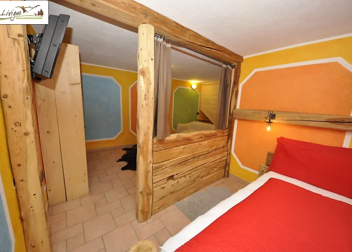 Hanzel & Gretel By