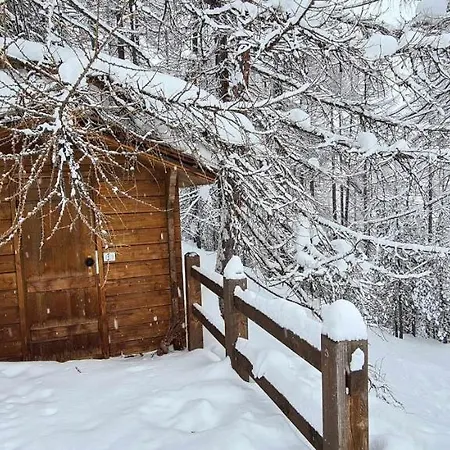 Hanzel & Gretel By Chalet *