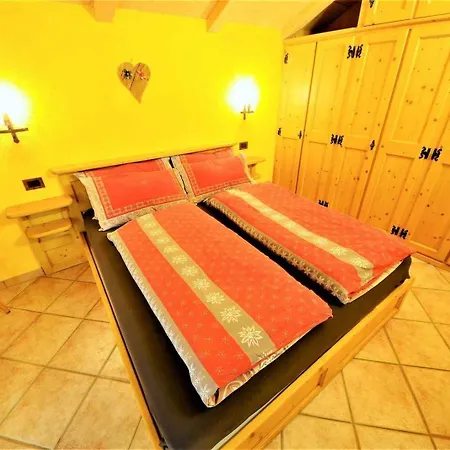 Hanzel & Gretel By Chalet Livigno