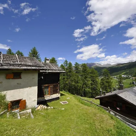 Chalet Hanzel & Gretel By Livigno